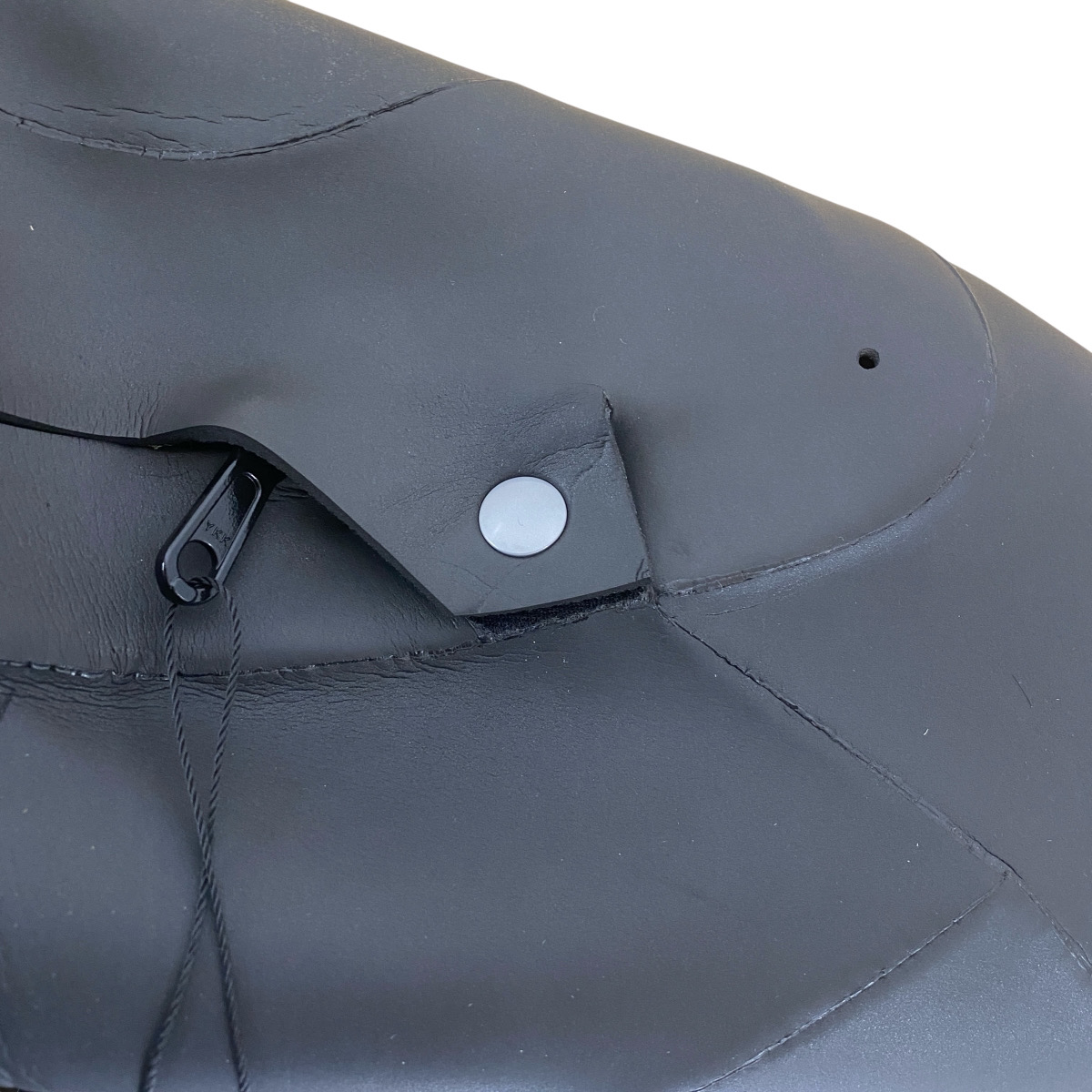 【展示品1点限り / カスタム仕様】CRAFTSMAN WETSUITS セミドライ 2mm CHEST ZIP HOOD付 FLAT SKIN ブラックシュプリーム裏起毛 日本製 サーフィン