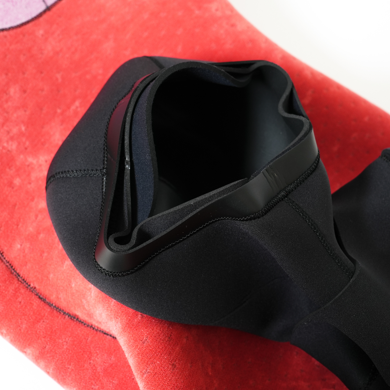 セミオーダー(受注生産)CRAFTSMAN WETSUITS ウェットスーツ セミドライ ハイエンドモデル 5mm / 3mm フード付 アークジップ（フロントジップ） メッシュスキン ラバー AIR FRAME LEGACY × WARM LIGHT 裏起毛 ユニセックス 日本製 サーフィン 秋冬用