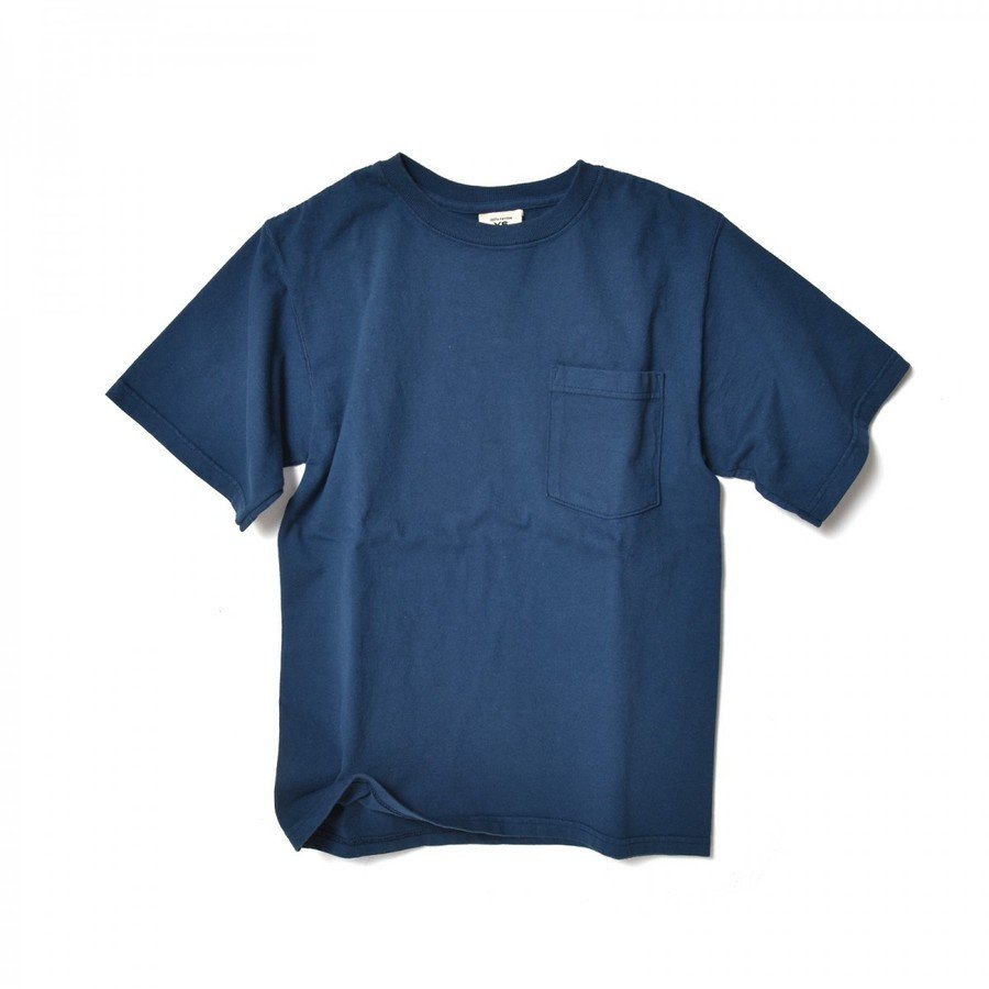 APPAREL TOPS