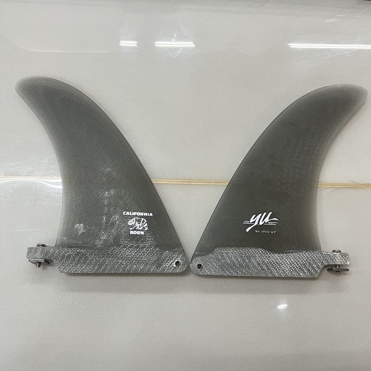 YU SURF CLASSIC / DUAL FIN 6`0 Shaped by RU