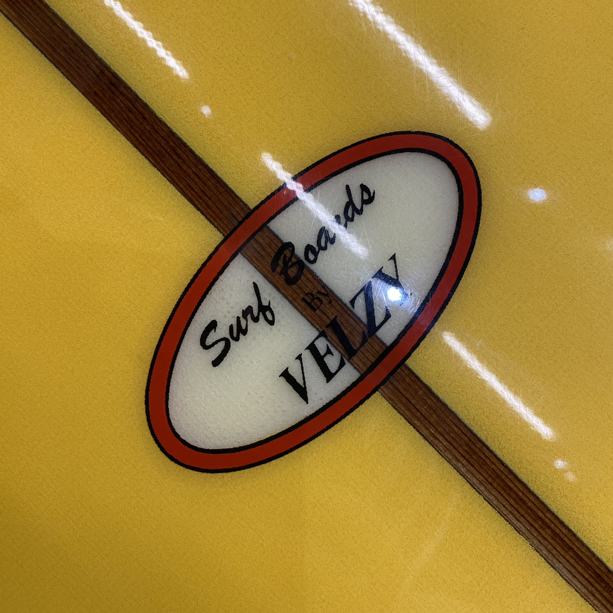 VELZY / MALIBU EXPRESS 9`0