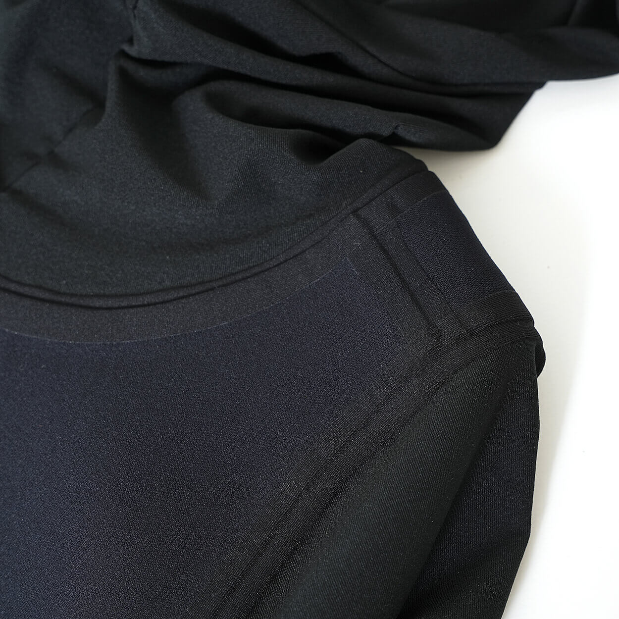 LYCRA HOODED RASH JACKET(ライクラ フード付きラッシュジャケット)